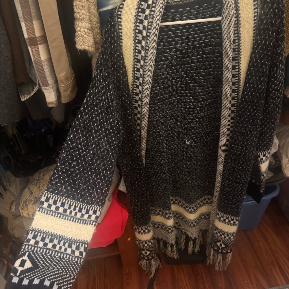 Black and Cream Patterned Women's Sweater